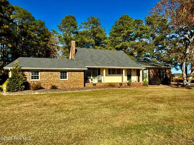 $339,500 | 1247 Scenic Drive, Williamston, NC 27892