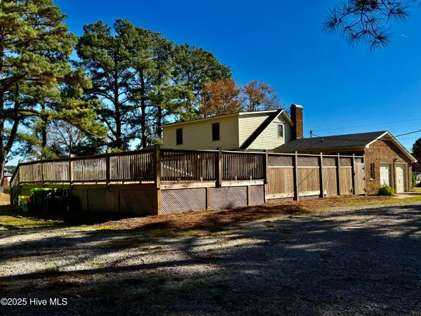 $339,500 | 1247 Scenic Drive, Williamston, NC 27892