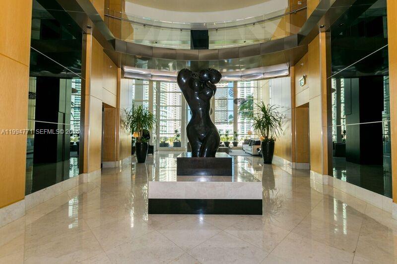 901 Brickell Key Boulevard, Unit 3102 Miami, FL 33131 - Photo 33 of 56