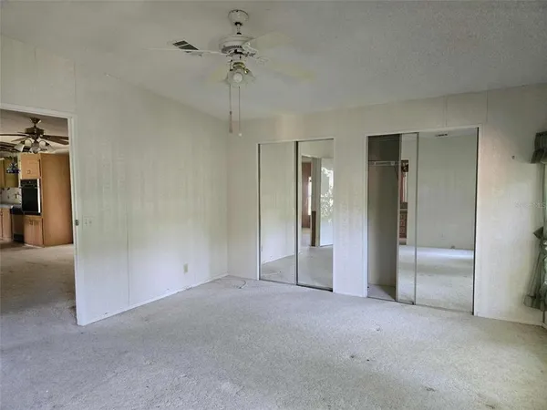 a view of empty room