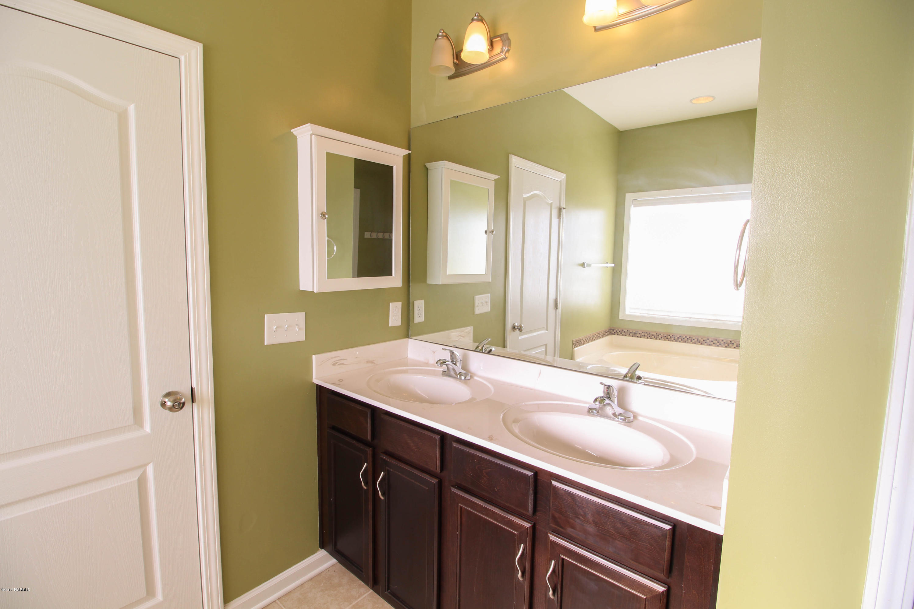 207 Merin Height Road Jacksonville, NC 28546 - Photo 25 of 55 IMG_2438