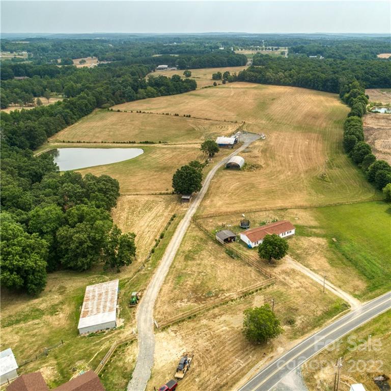 8681 Mauney Road Mount Pleasant, NC 28124 - Photo 9 of 46 a view of an ocean