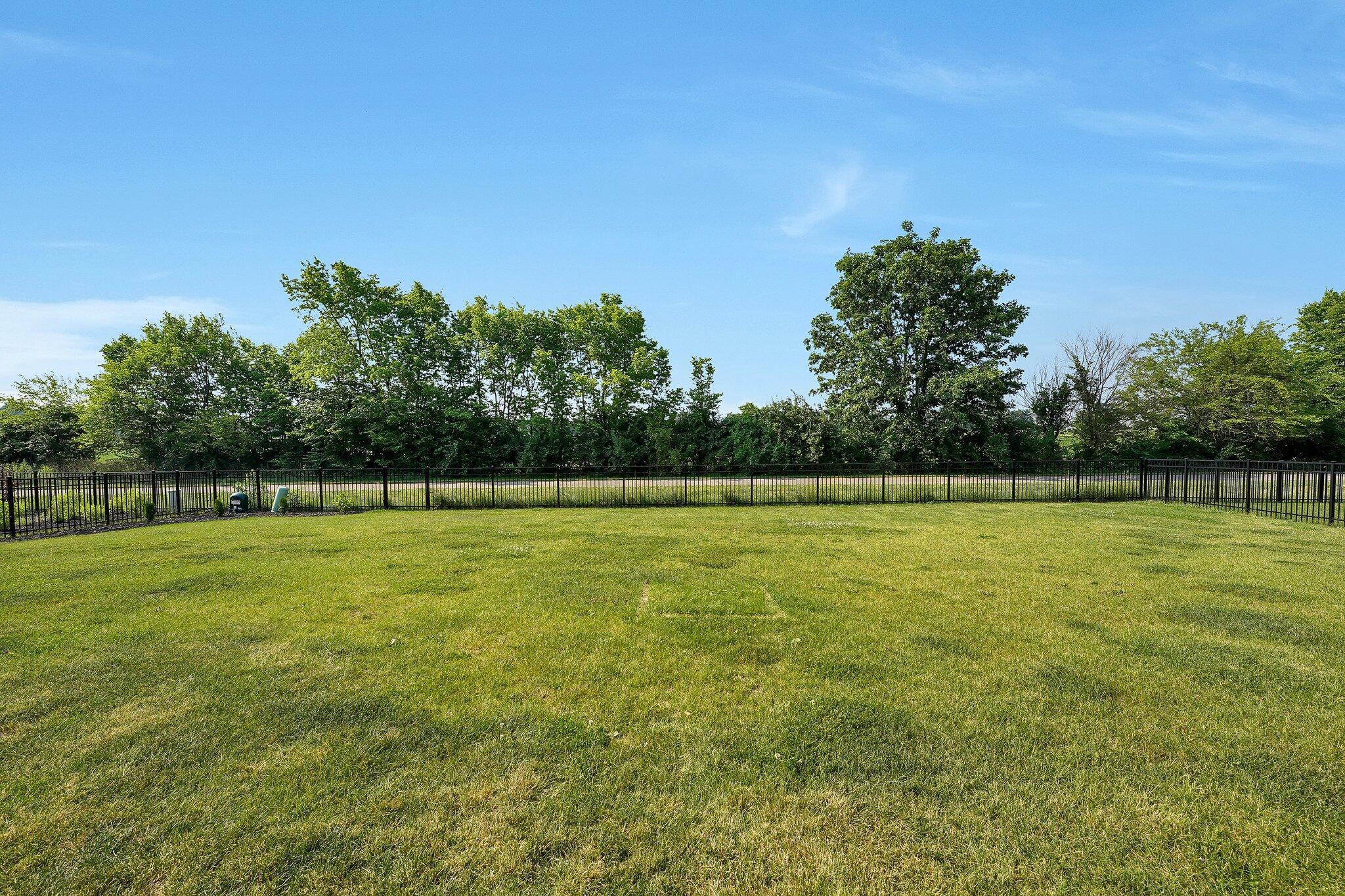 4797 Yankee Road Hilliard, OH 43026 - Photo 36 of 37 39-web-or-mls-4797-yankee-rd