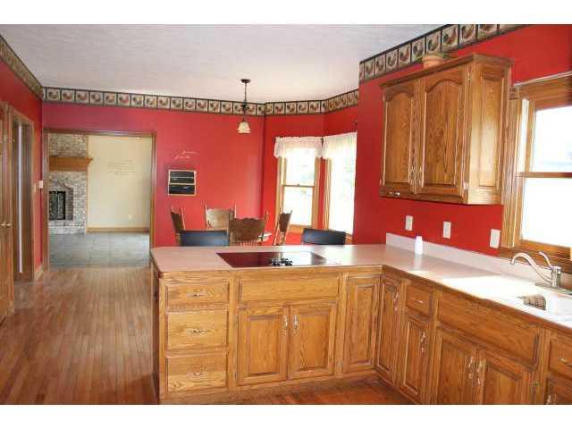10334 Springstone Road McCordsville, IN 46055 - Photo 11 of 24 Gallery Image 11