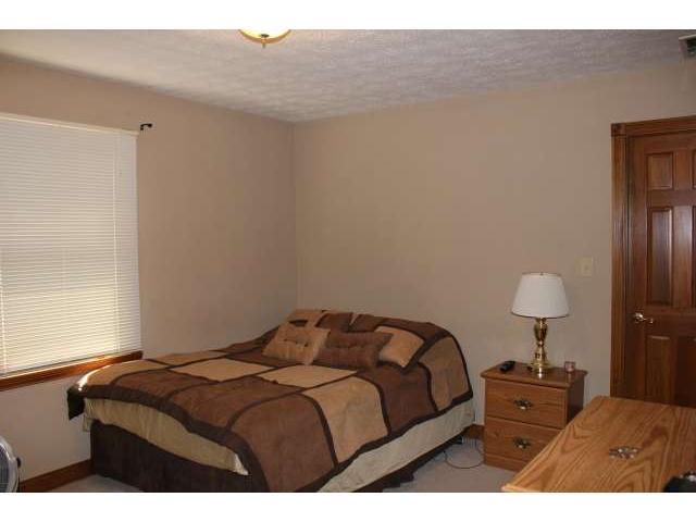 10334 Springstone Road McCordsville, IN 46055 - Photo 17 of 24 Gallery Image 17