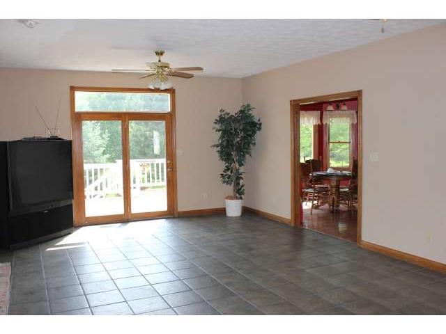 10334 Springstone Road McCordsville, IN 46055 - Photo 4 of 24 Gallery Image 4