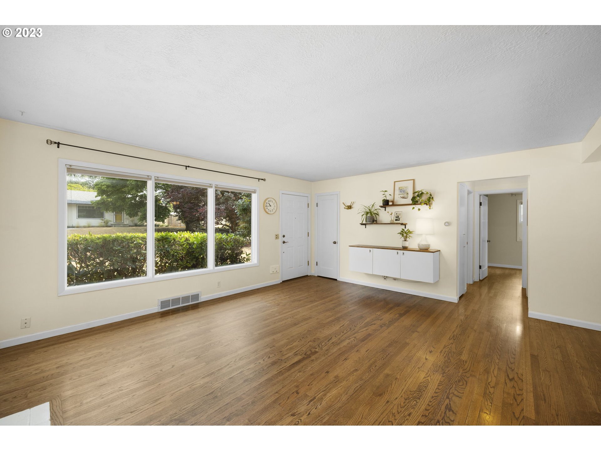 12740 Southwest Douglas Street Portland, OR 97225 - Photo 3 of 16 Living Room