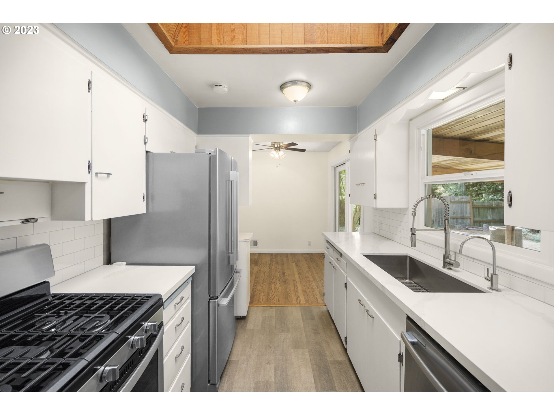 12740 Southwest Douglas Street Portland, OR 97225 - Photo 4 of 16 Kitchen