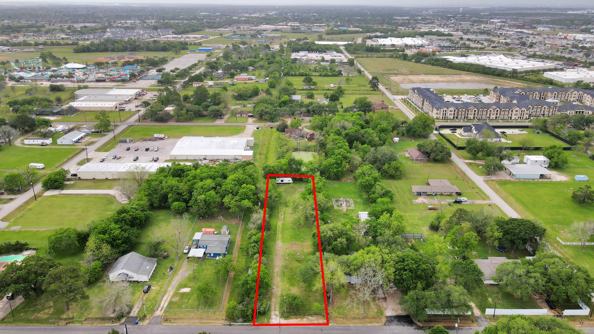 703 N Road Baytown, TX 77521 - Photo 17 of 34