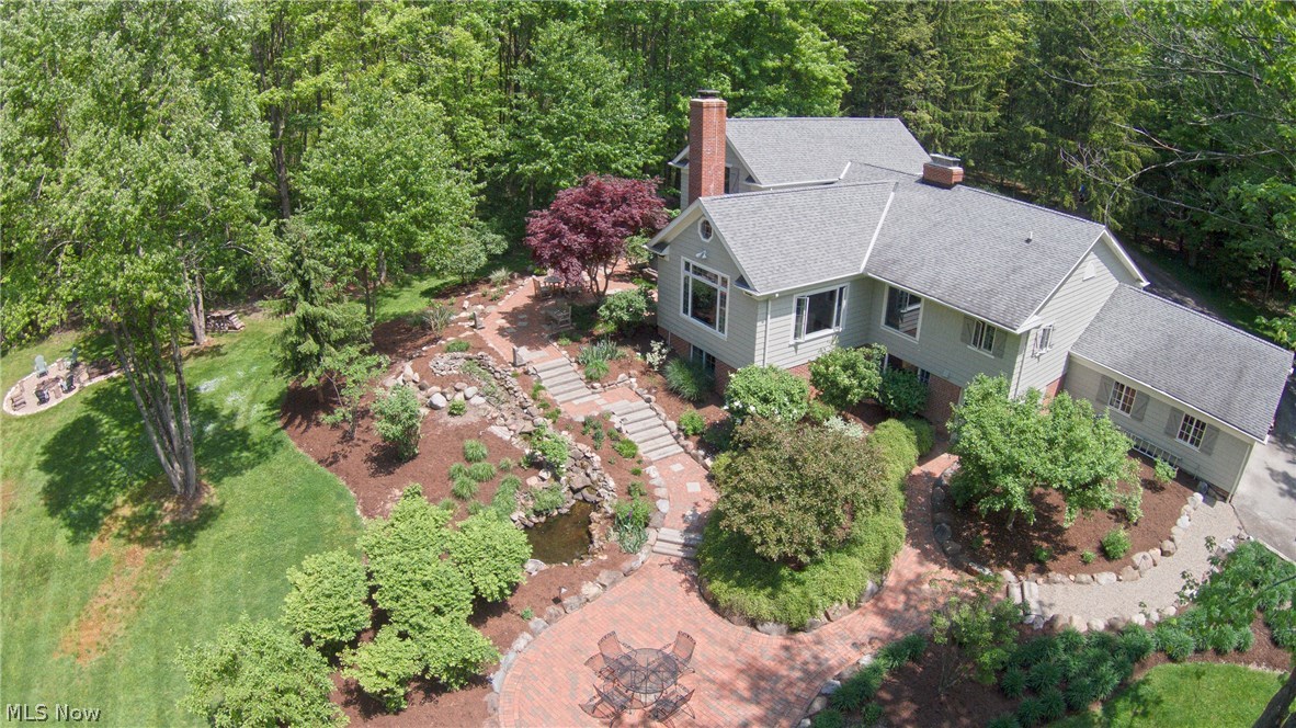 1090 County Line Road Gates Mills, OH 44040 - Photo 5 of 30