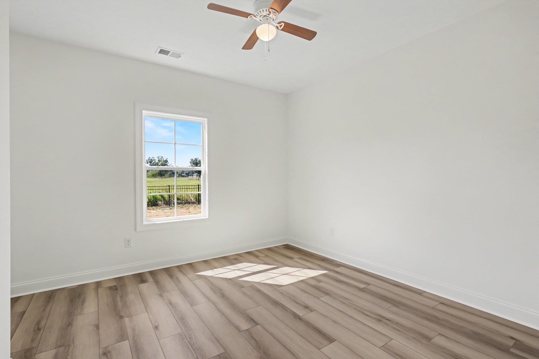 2721 Loop Road Loris, SC 29569 - Photo 15 of 20 Gallery Image 15