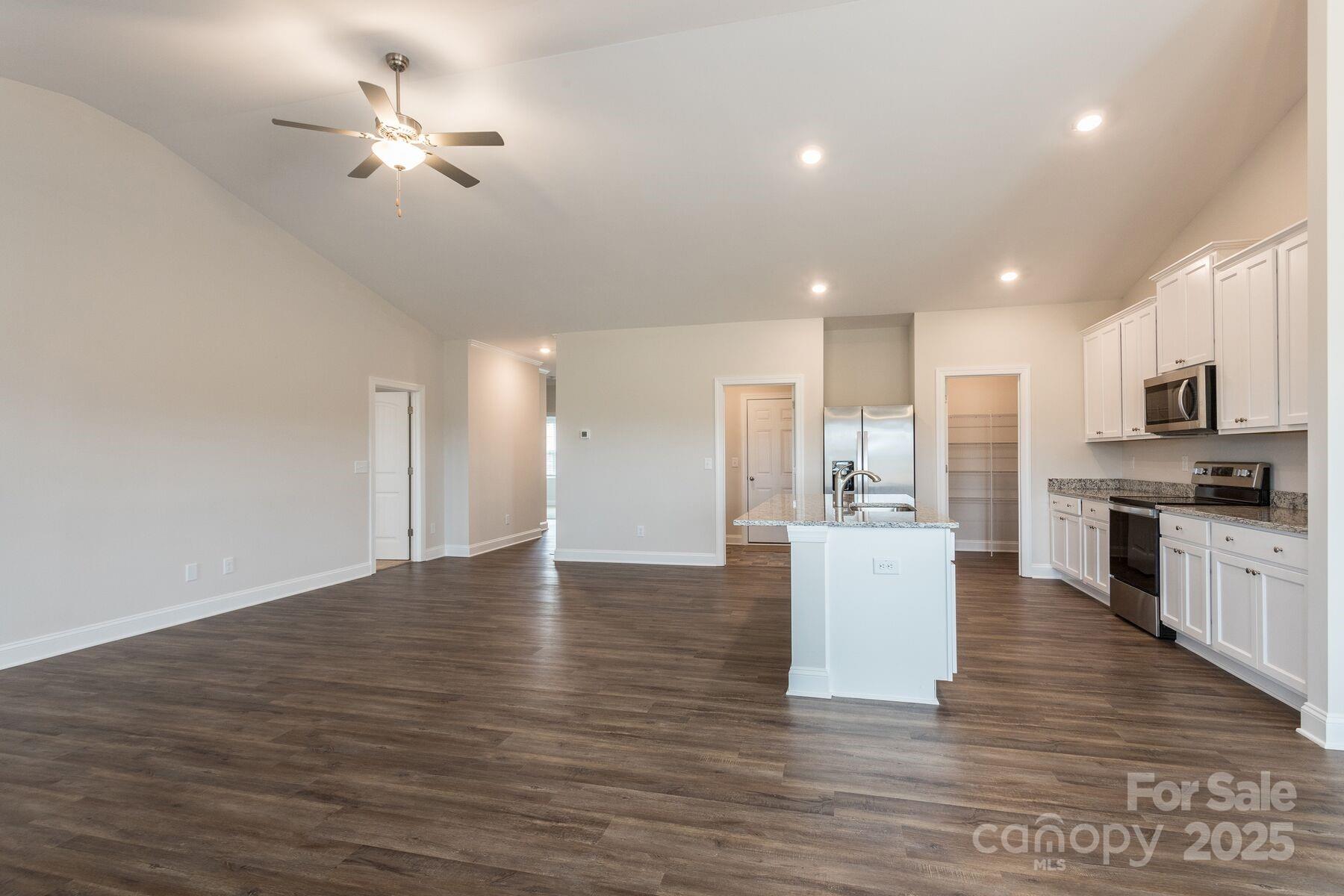 113 Rills Xing Way Troutman, NC 28166 - Photo 8 of 15 Gallery Image 8