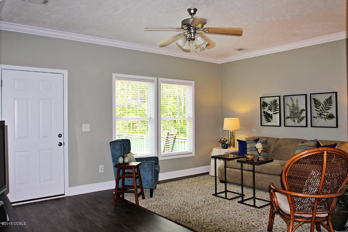 192 West Back Creek Road Beaufort, NC 28516 - Photo 7 of 42 living