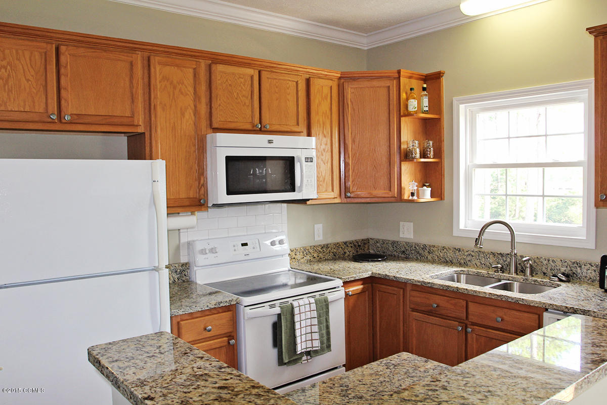 192 West Back Creek Road Beaufort, NC 28516 - Photo 9 of 42 beautiful kitchen