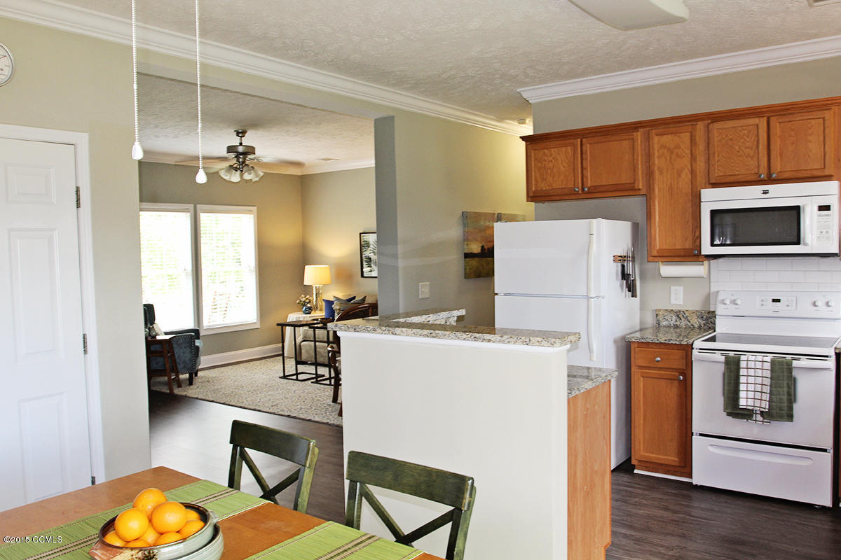 192 West Back Creek Road Beaufort, NC 28516 - Photo 10 of 42 open kitchen