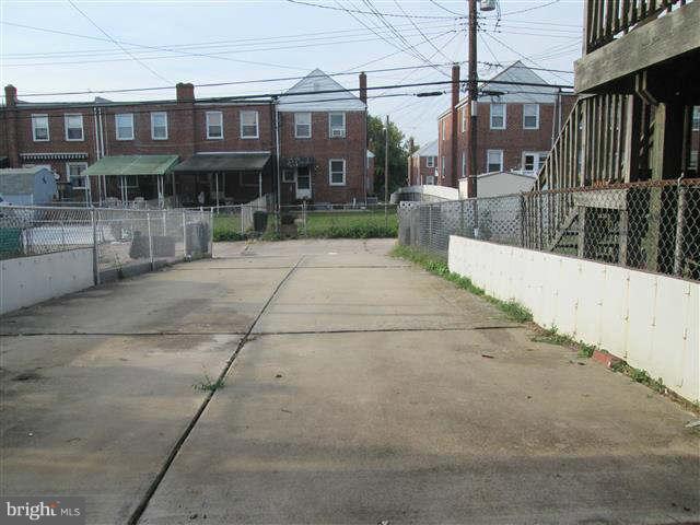 7419 Berkshire Road Baltimore, MD 21224 - Photo 19 of 20 Exterior (Rear)