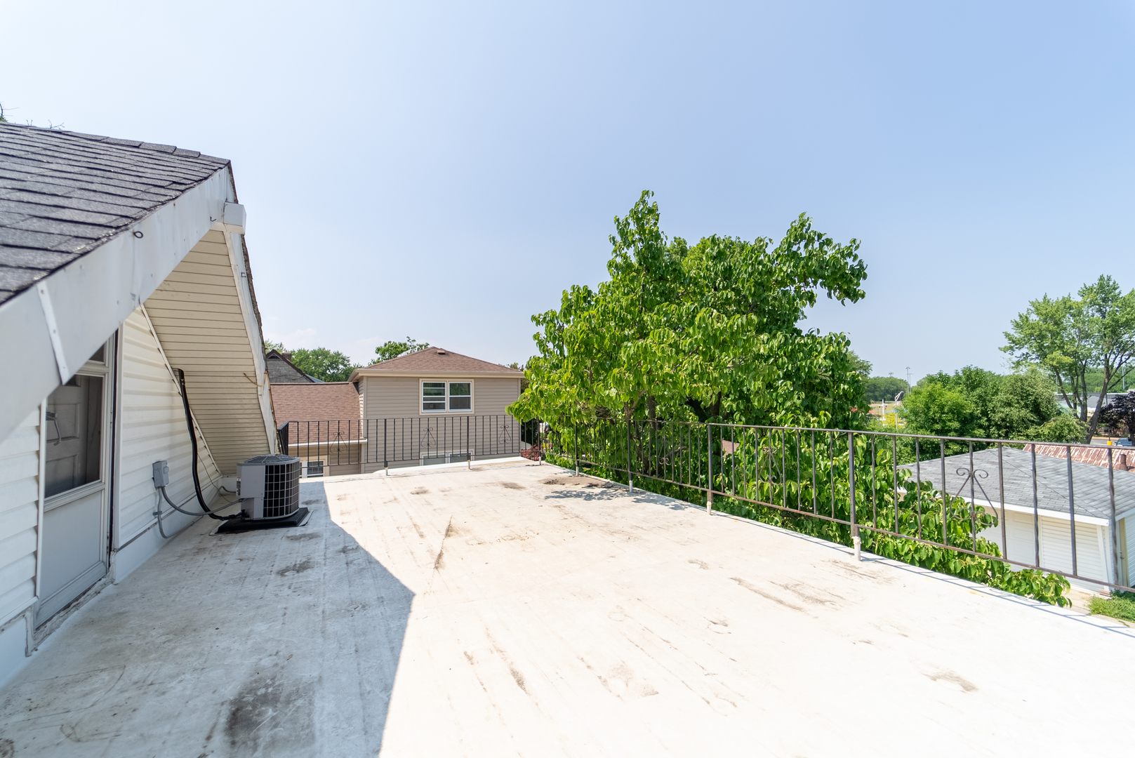 118 East North Avenue Addison, IL 60101 - Photo 39 of 50 a view of outdoor space and yard