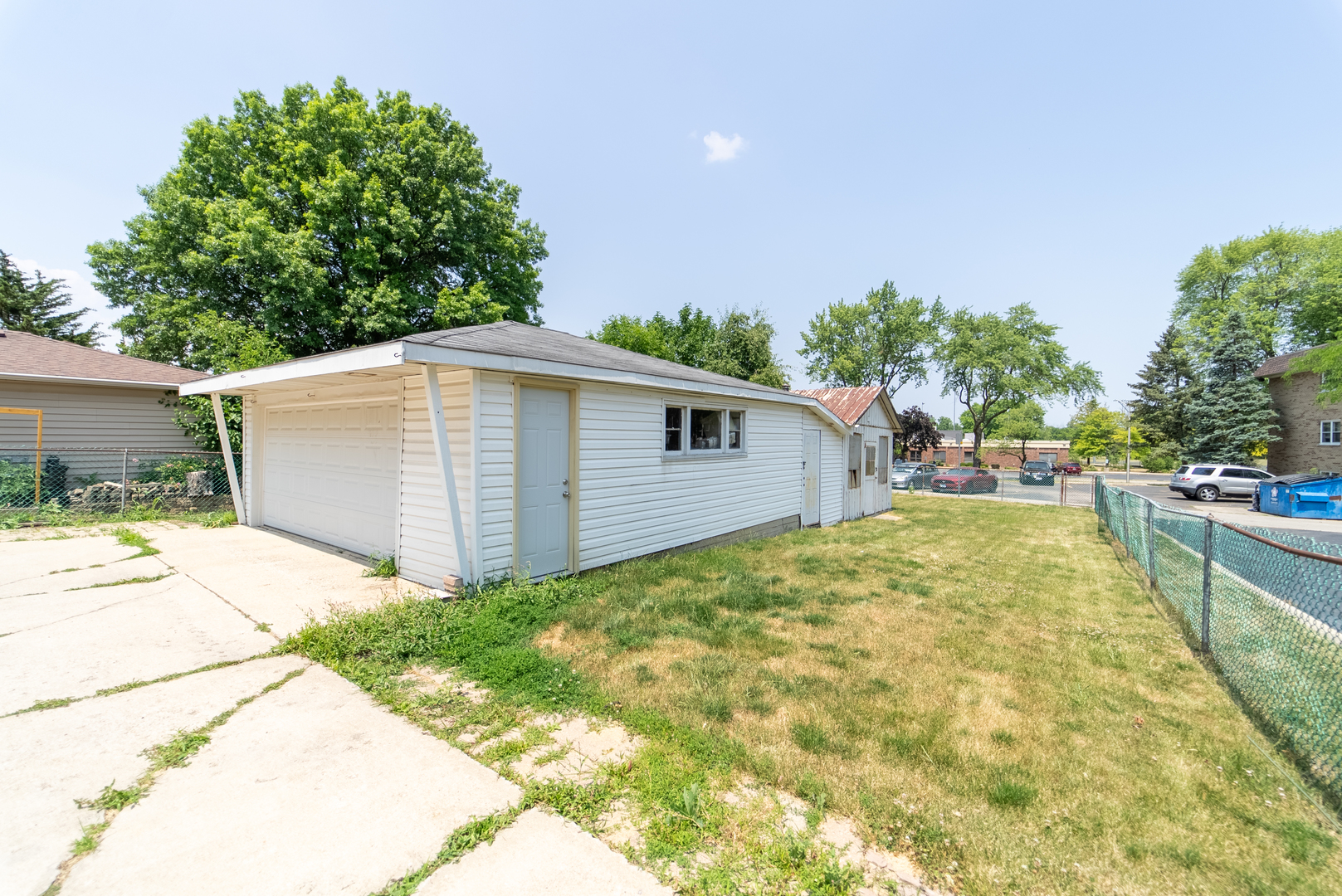 118 East North Avenue Addison, IL 60101 - Photo 48 of 50 a view of backyard of house with green space