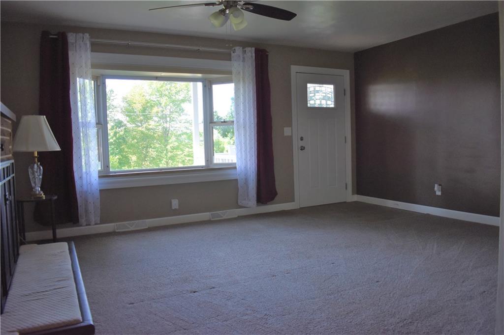 230 Rennick Road Butler, PA 16002 - Photo 5 of 25