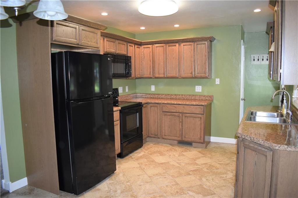 230 Rennick Road Butler, PA 16002 - Photo 8 of 25