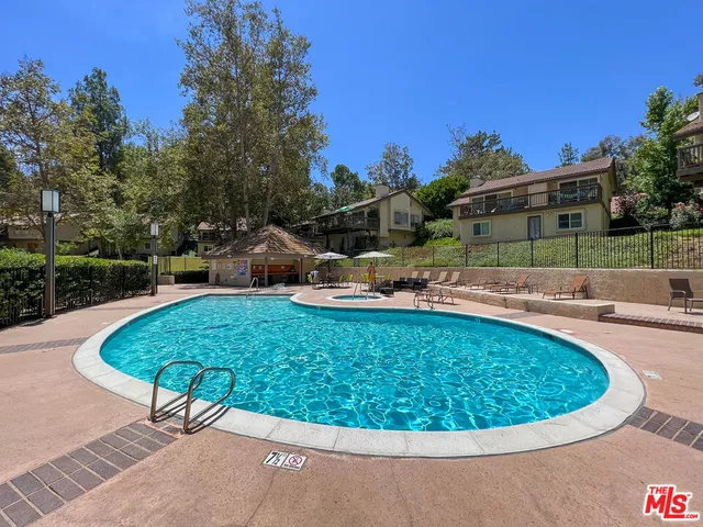 $875,000 | 105 Conifer Circle, Oak Park, CA 91377
