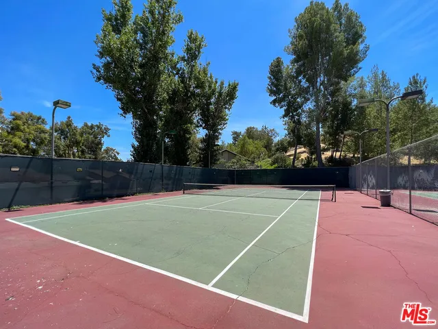 $875,000 | 105 Conifer Circle, Oak Park, CA 91377