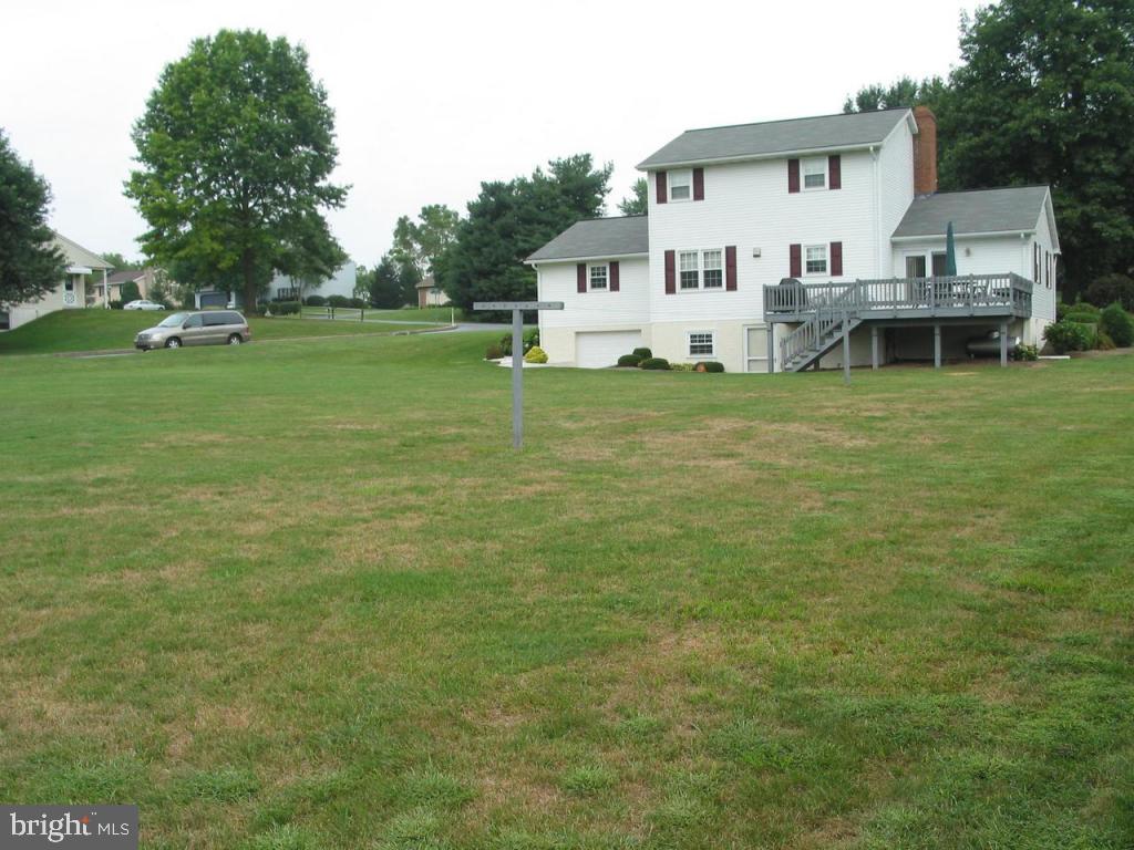 120 Pleasant View Drive Lititz, PA 17543 - Photo 27 of 31