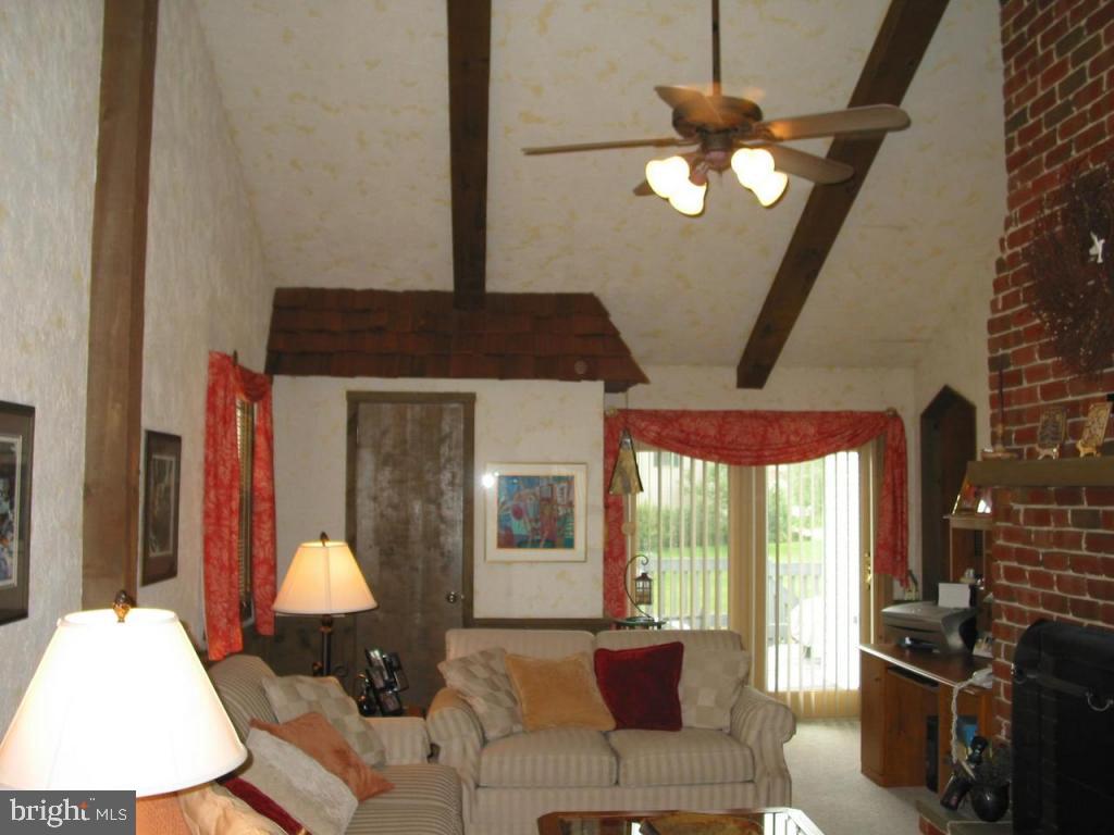 120 Pleasant View Drive Lititz, PA 17543 - Photo 10 of 31