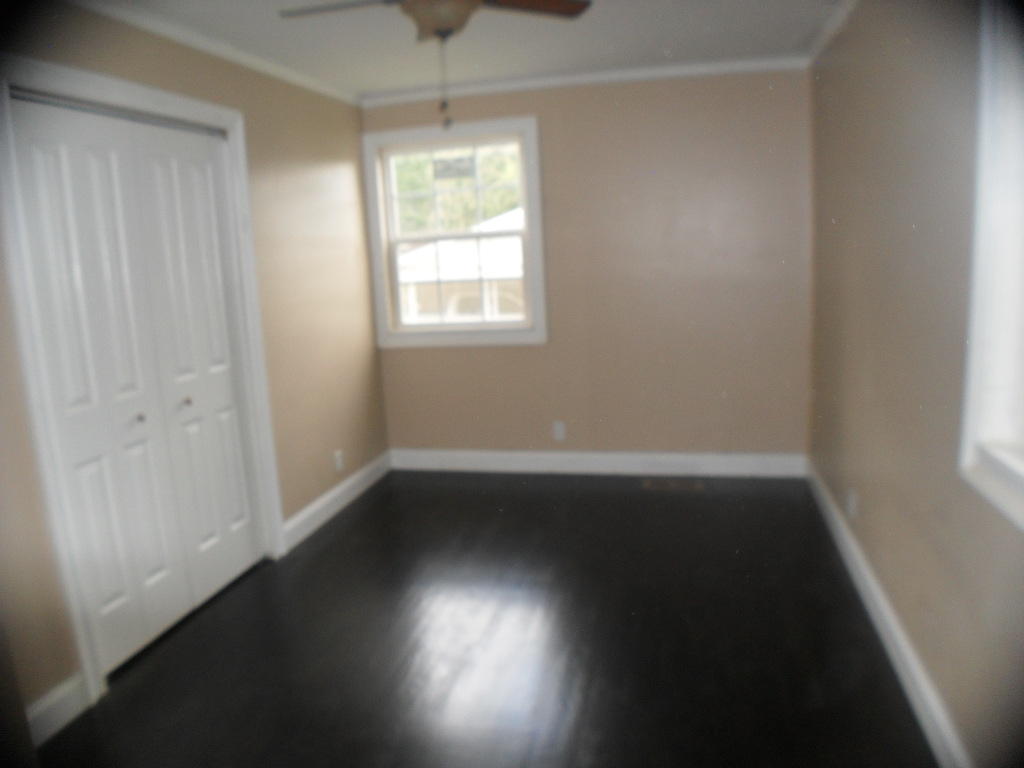 5408 Newberry Road Northwest Knoxville, TN 37921 - Photo 20 of 24 3rd Bedroom