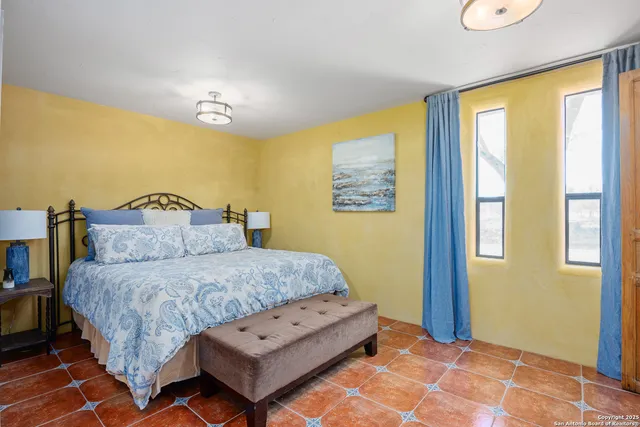 $8,500,000 | 4198 Bear Springs Road, Pipe Creek, TX 78063