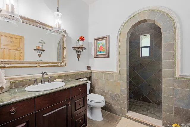 $8,500,000 | 4198 Bear Springs Road, Pipe Creek, TX 78063