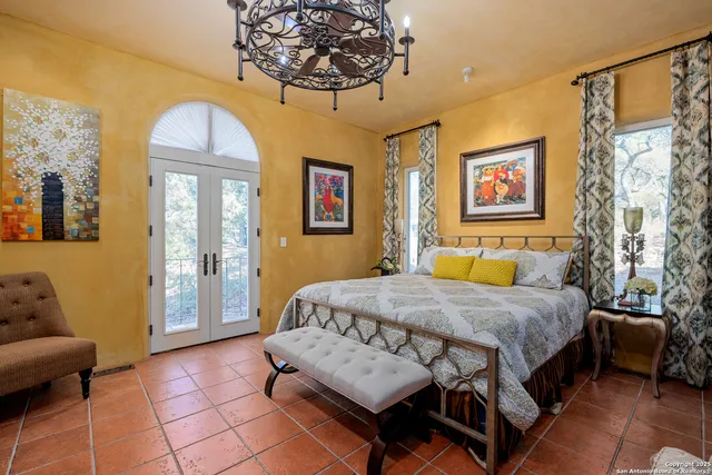 $8,500,000 | 4198 Bear Springs Road, Pipe Creek, TX 78063