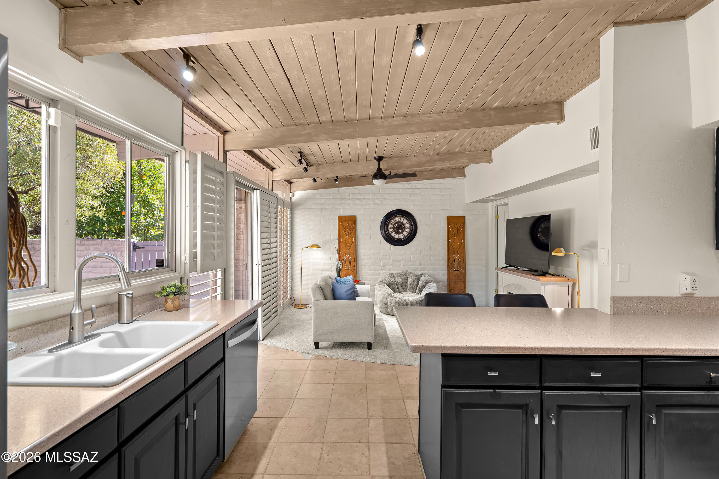 8801 East Lancaster Road Tucson, AZ 85715 - Photo 15 of 32 Gallery Image 15
