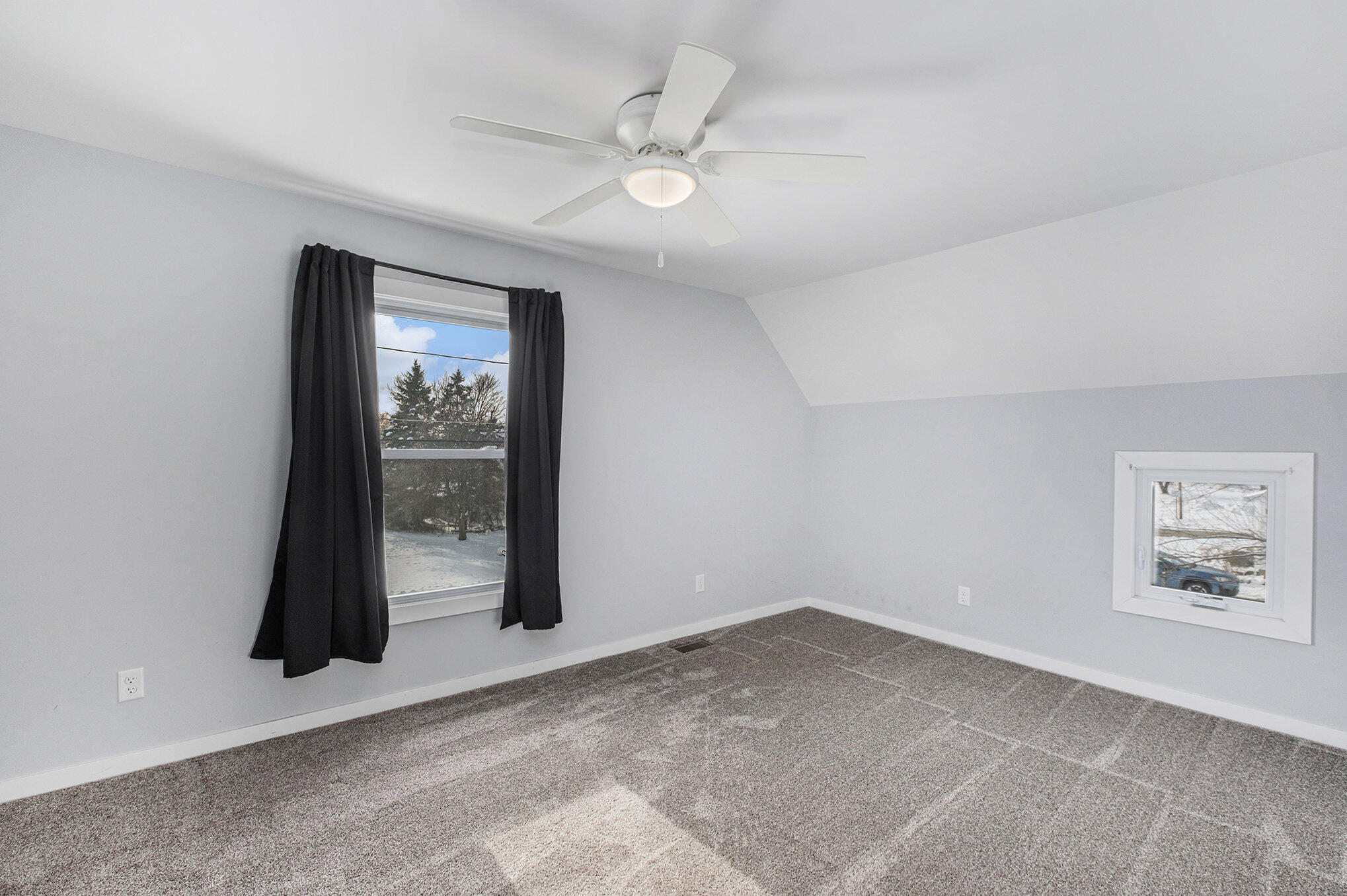 114 Vincent Street Belding, MI 48809 - Photo 24 of 31 019_dscf1233_548