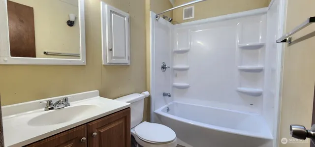 $1,775 | 50 East Somersby Place, Shelton, WA 98584