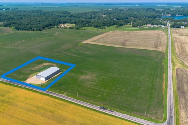 $499,000 | 957 County Road 2000 East, Varna, IL 61375