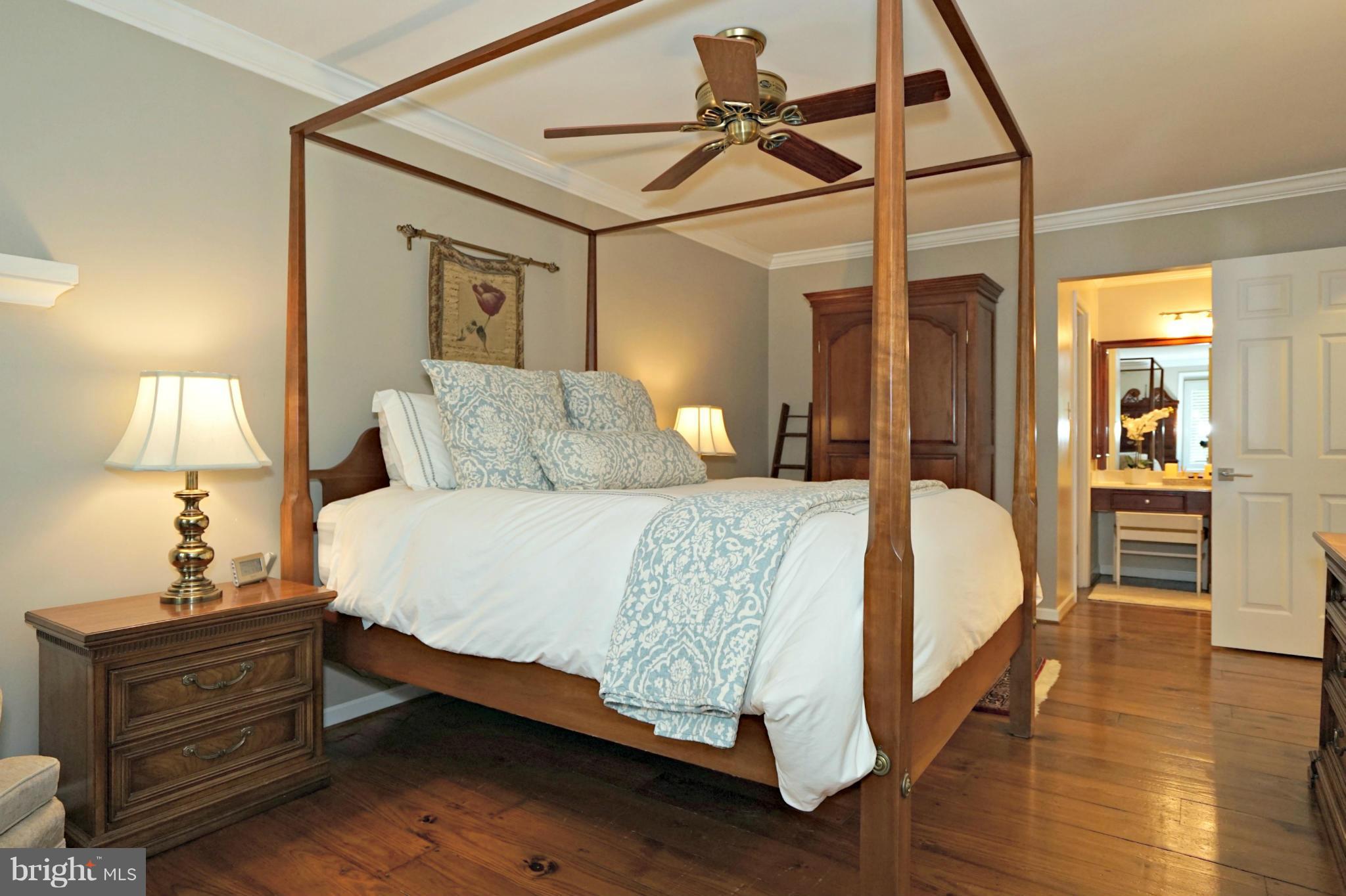 7600 Modisto Lane Springfield, VA 22153 - Photo 23 of 30 Bedroom (Master)