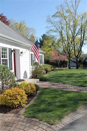 225 Blueberry Hill Road Longmeadow, MA 01106 - Photo 27 of 29 Gallery Image 27