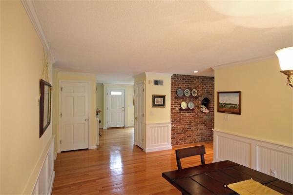 225 Blueberry Hill Road Longmeadow, MA 01106 - Photo 10 of 29 Gallery Image 10