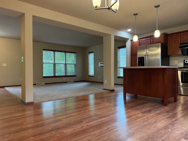 $2,795 | 8951 White Coral Way, Middleton, WI 53562