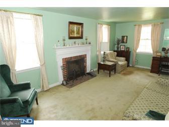 629 Fairview Road Swarthmore, PA 19081 - Photo 2 of 9