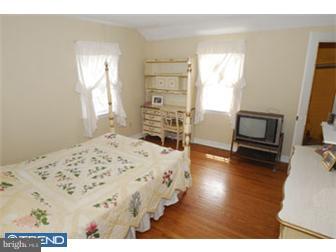 629 Fairview Road Swarthmore, PA 19081 - Photo 6 of 9