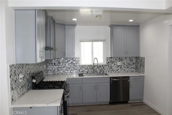 $3,950 | 14808 Kingsdale Avenue, Lawndale, CA 90260