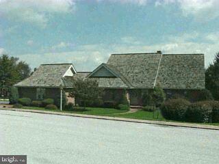 2 Pond Ridge Lane Hanover, PA 17331 - Photo 1 of 6 Gallery Image 1