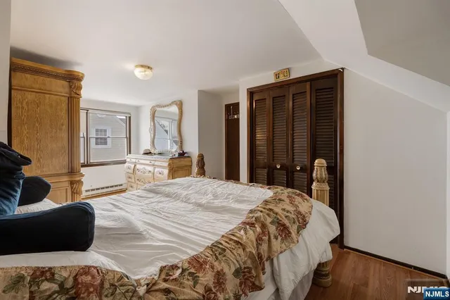 $610,000 | 32-06 Rosalie Street, Fair Lawn, NJ 07410