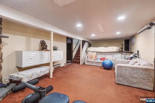 $610,000 | 32-06 Rosalie Street, Fair Lawn, NJ 07410