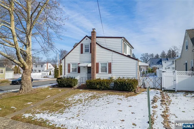 $610,000 | 32-06 Rosalie Street, Fair Lawn, NJ 07410