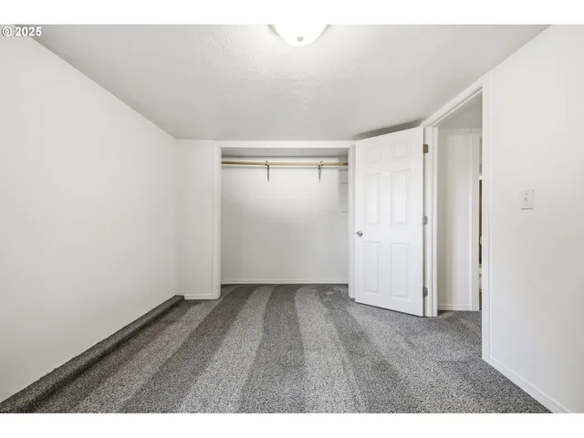 $499,900 | 615 Mt Hood Street, Oregon City, OR 97045