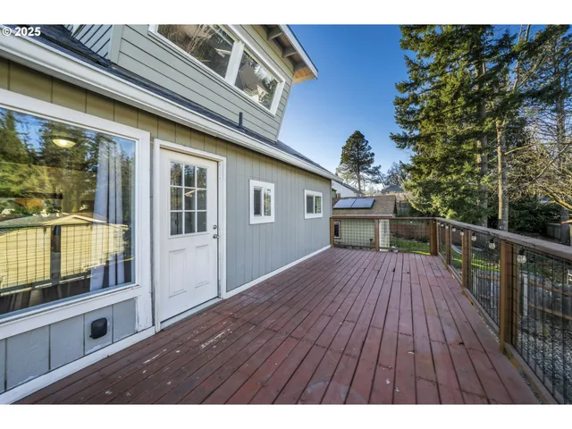 $499,900 | 615 Mt Hood Street, Oregon City, OR 97045