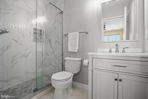 $369,900 | 25 Glacier Drive, Berlin, NJ 08009
